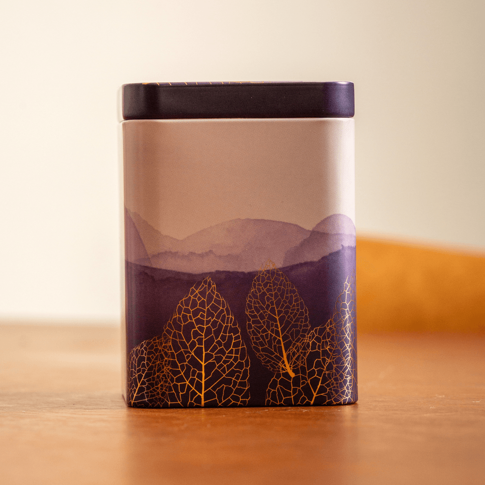 Lata-Folhas-Douradas-Roxa-1